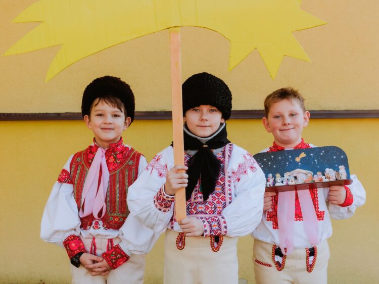 Koledníci z Heľpy. Foto: Mária Maková