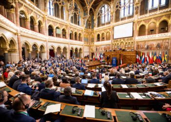 Rokovanie v parlamente v Budapešti. Foto: SITA/NR SR