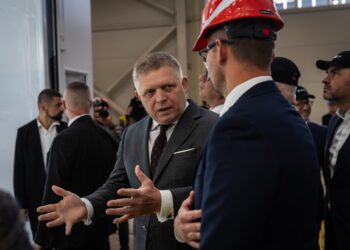 Predseda vlády SR Robert Fico. Počas jeho vlády sa zadlžovanie Slovenska výrazne zrýchlilo. Foto: SITA/Úrad vlády SR