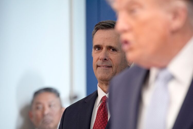 Ředitel CIA John Ratcliffe. Foto: Yuri Gripas / Abaca/Pool via CNP
Trump Press Confrernce, Washington, United States - 06 Apr 2026,Image: 1089123546, License: Rights-managed, Restrictions: , Model Release: no  , Credit line: Pool/ABACA / Shutterstock Editorial / Profimedia