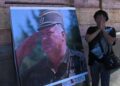 Pro svět je Mladić usvědčeným válečným zločincem. Srbové ho ale ctí jako svého ochránce a národního hrdinu. FOTO: AP Photo/Radivoje Pavicic/Profimedia